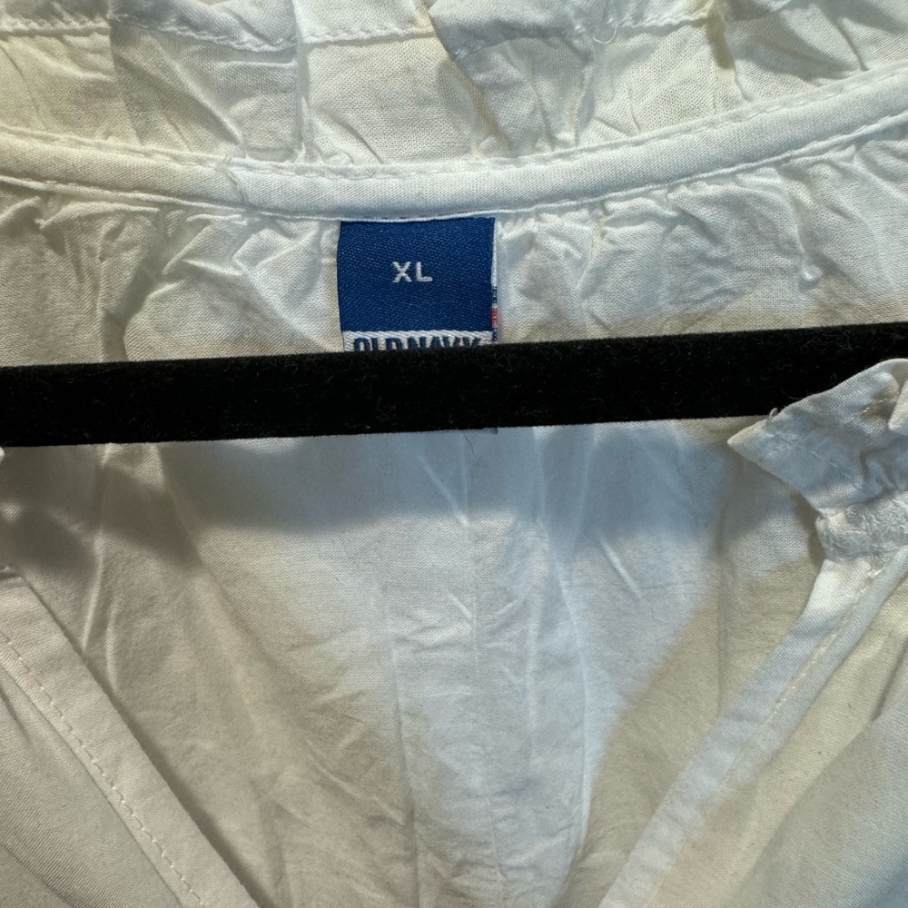 Old Navy White Eyelet mini swing dress - Picture 4 of 8